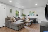 2340 Queen Av - Photo 8