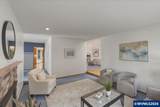 1075 Charlemagne Pl - Photo 16