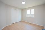 399 Breezy Wy - Photo 22