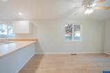 399 Breezy Wy - Photo 8