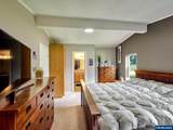 12175 Stayton Rd - Photo 15