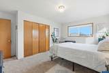 1841 Umpqua Rd - Photo 37