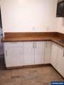 2042 Summit Av - Photo 20