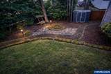 2042 Summit Av - Photo 25