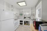 910 Ermine St - Photo 10