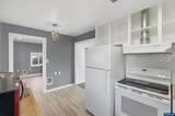 910 Ermine St - Photo 14