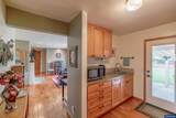 2866 Talbot Rd - Photo 18