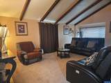 2843 44th Av - Photo 2