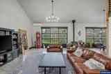 515/525 Levens St - Photo 11