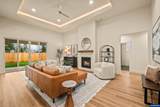 315 Clay St - Photo 3
