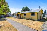 2355 Laurel Av - Photo 2