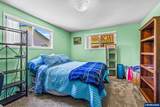 2355 Laurel Av - Photo 21