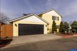 3047 Leah St - Photo 2