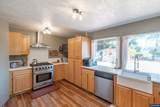 1054 River Rd - Photo 33