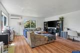 318 Westfield St - Photo 12