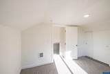 4641 Coast Av - Photo 31