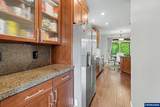 507 Grandover Av - Photo 15