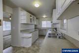 390 Mcnary Av - Photo 12
