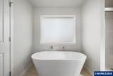 238 Newcastle St - Photo 11