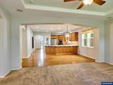 693 Fairwood - Photo 15