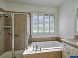 693 Fairwood - Photo 19