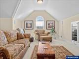 1683 Olympia Ct - Photo 35