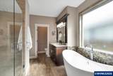 2074 Celeen Av - Photo 16