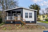 631 Ellendale - Photo 1