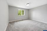 2381 Maier Ln - Photo 37