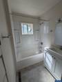 611 11th St - Photo 6