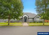 920 Highland St - Photo 1