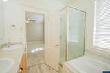 1055 Filbert St - Photo 16