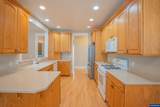 1055 Filbert St - Photo 3