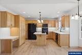738 Roosevelt St - Photo 12