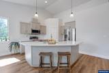 1280 Westwood Dr - Photo 12