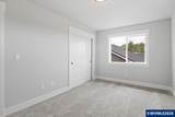 1026 Sassafras St - Photo 24