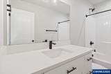 1026 Sassafras St - Photo 26