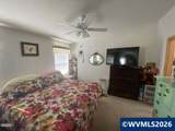 2867 North Bank Rd - Photo 11