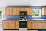913 1st Av - Photo 13