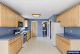 913 1st Av - Photo 15