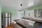 301 Orchard St - Photo 16