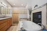 724 Lost Ln - Photo 29
