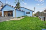 817 2nd Av - Photo 2
