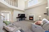 1625 Gemma St - Photo 9