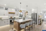 835 Reagan St - Photo 13
