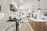 835 Reagan St - Photo 17
