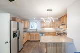 317 Vincent St - Photo 9