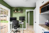 77038 Westridge Av - Photo 17