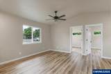 494 17th St - Photo 40