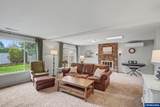 1036 Charlene St - Photo 11